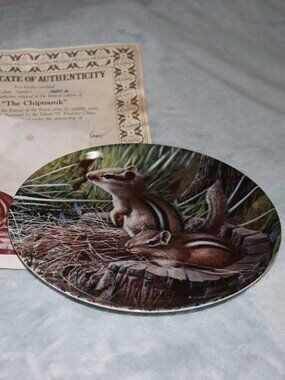 The Bradford Exchange vintage 1988 "The Chipmunk" collector's plate.